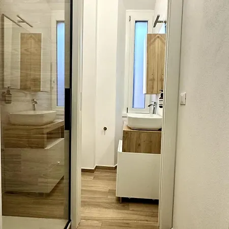 La Maison Blue, Between Portello-fiera-mico-citylife * Milan